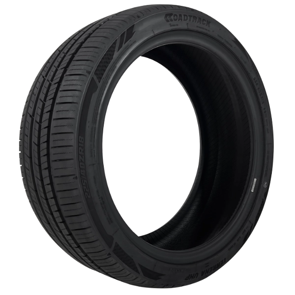 Llanta P215/55R17 Roadtrack TERRENA UHP para auto — Avante Miramontes